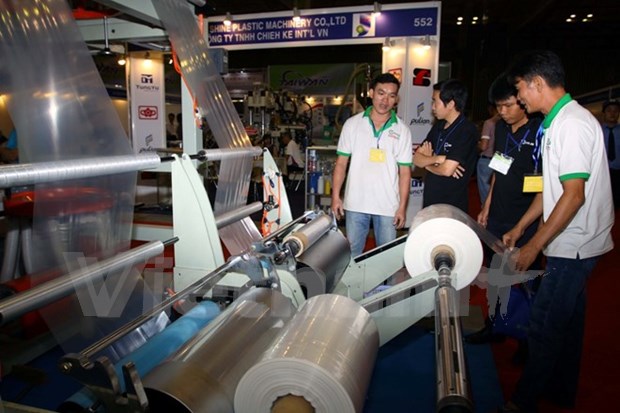 Int’l plastic, rubber exhibition kick offs in HCM City hinh anh 1