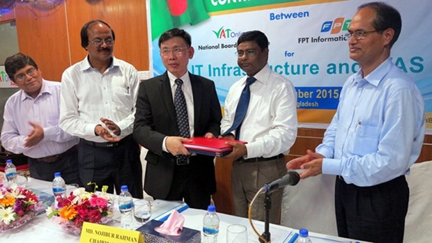 FPT wins 34 million USD contract in Bangladesh hinh anh 1