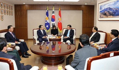 Vietnam, RoK share information on missing soldiers hinh anh 1