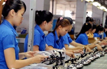 Vietnam targets 300 billion USD in export value hinh anh 1