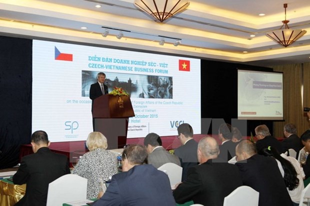 Vietnam, Czech Republic target 1 bln USD in two-way trade hinh anh 1