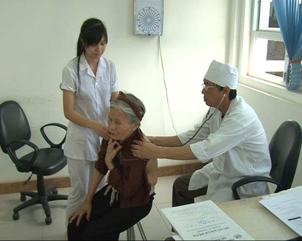 Central Highlands Kon Tum works to improve health care hinh anh 1