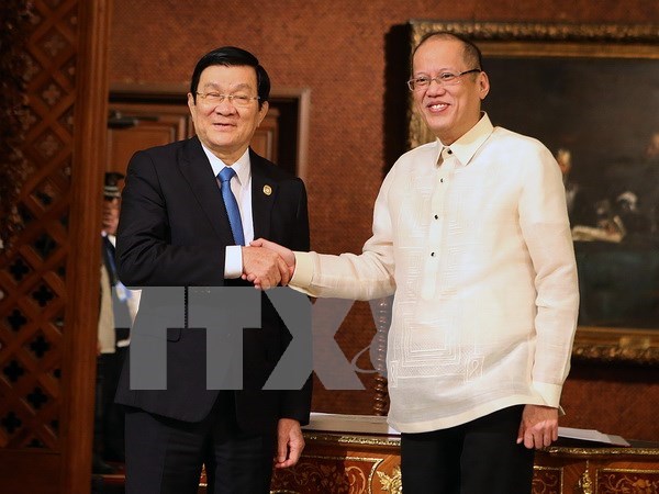 Vietnam, Philippines establish strategic partnership hinh anh 1