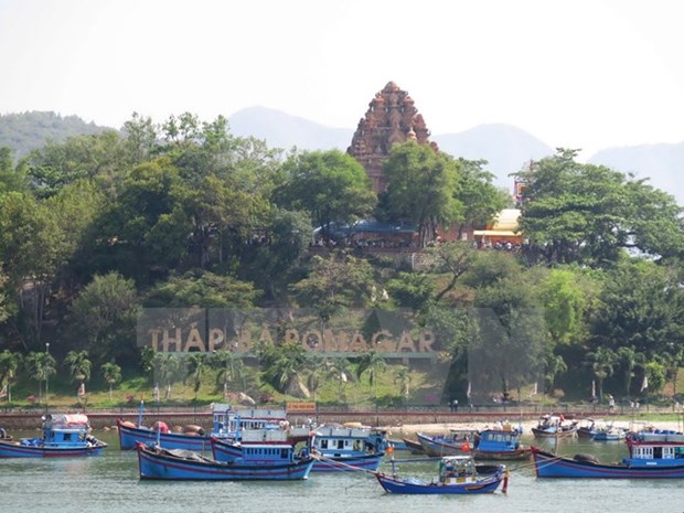 Nha Trang: Festival commemorates Goddess Ponagar hinh anh 1