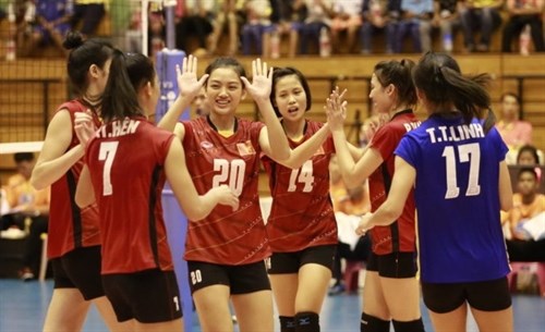 Vietnam take silver at SEA U-19 volleyball championship hinh anh 1