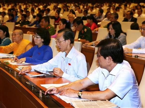 Lawmakers vote on National Assembly leading positions hinh anh 1