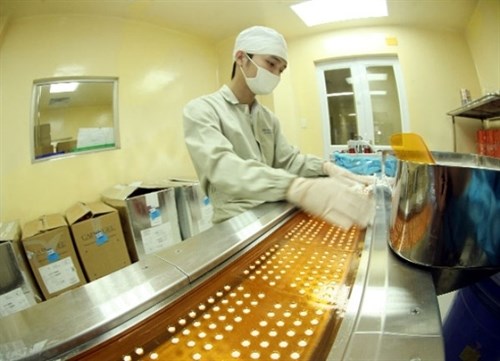 Drug company Domesco to lift foreign ownership cap hinh anh 1