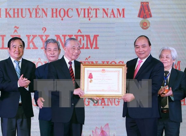 PM calls for joint efforts to build learning society hinh anh 1