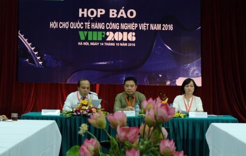 Latest industrial technologies on show at int’l fair in Hanoi hinh anh 1