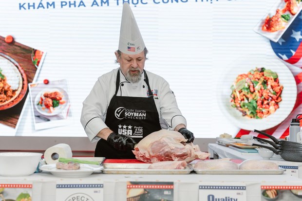 Cooking contest with US chicken held in HCM City hinh anh 3
