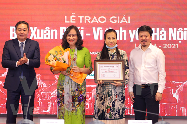 Bui Xuan Phai Awards honour musician Hong Dang hinh anh 3