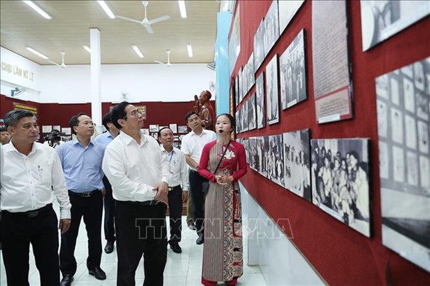 Prime Minister Pham Minh Chinh visits Hau Giang province hinh anh 1