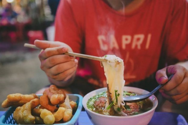 Vietnam ranks fifth among 10 countries with best food: Canadian magazine hinh anh 1