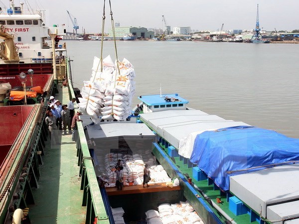 Vietnam to export 450,000 tonnes of rice to Philippines hinh anh 1
