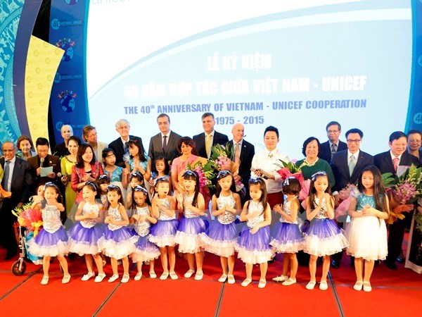Vietnam remains devoted to children hinh anh 1
