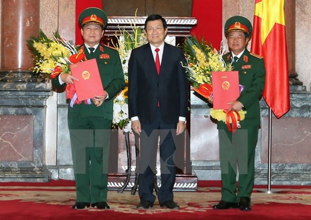 Military officials promoted to General hinh anh 1