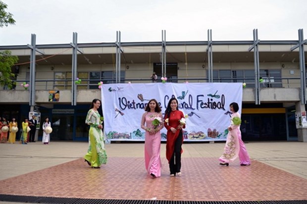 Vietfest 2015 brings taste of Vietnam’s culture to Australia hinh anh 1