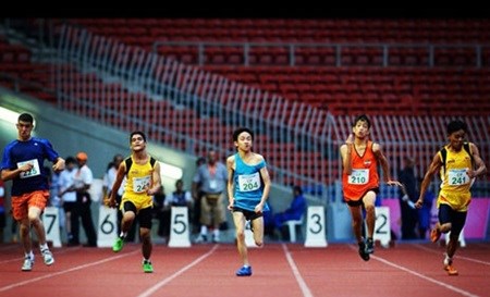 Hiep enters long jump final at IPC Championships hinh anh 1