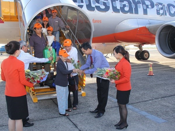 Jetstar Pacific launches new domestic air routes hinh anh 1