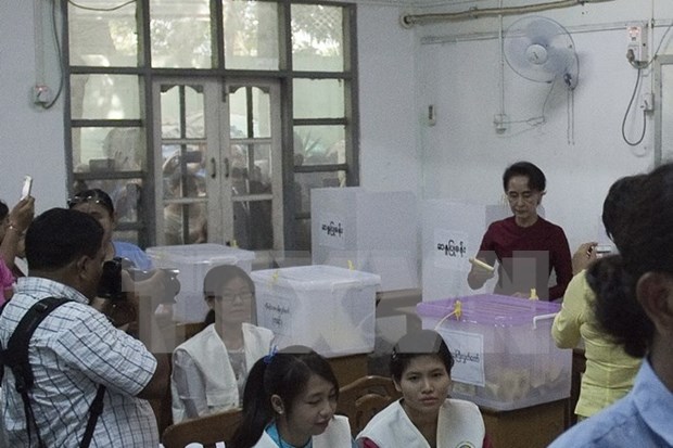 Myanmar’s opposition party wins 15 seats hinh anh 1