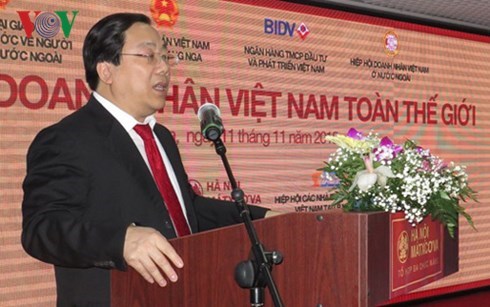Vietnamese entrepreneurs conference opens in Russia hinh anh 1