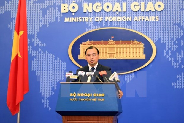 Vietnam supports peaceful East Sea dispute settlement hinh anh 1
