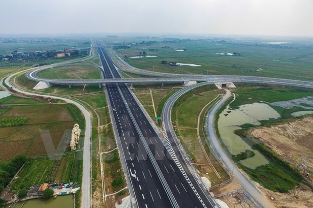 Hanoi-Hai Phong highway opens to traffic hinh anh 1