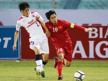 U23s draw with Japan's Cerezo Osaka hinh anh 1