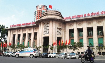 Central bank to modify foreign exchange policy in 2016 hinh anh 1