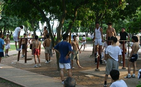 Hanoi to build parks, playgrounds hinh anh 1