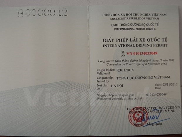 Hanoi to issue international driving licenses from next week hinh anh 1