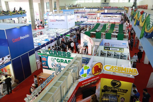 Vietnam Expo 2016 to push stronger trade links hinh anh 1