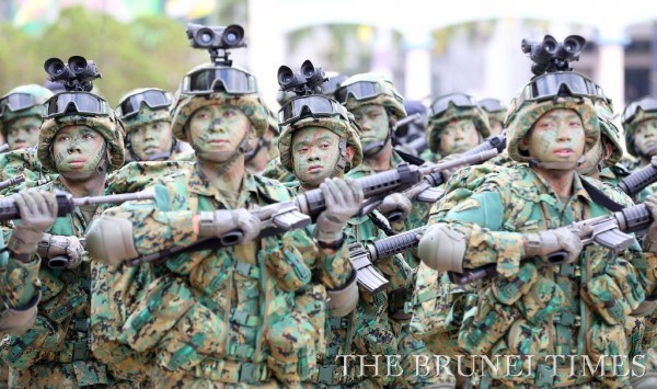 Brunei increases defence spending by 4.7 ptc in 2016 hinh anh 1