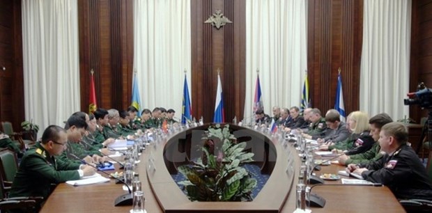 Vietnam, Russia hold second deputy ministerial defence strategy dialog hinh anh 1