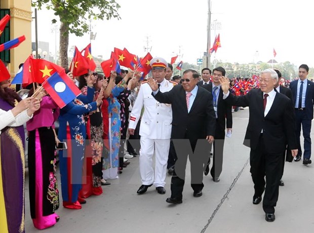 Lao Party chief sends thank-you letter to Vietnamese leaders hinh anh 1