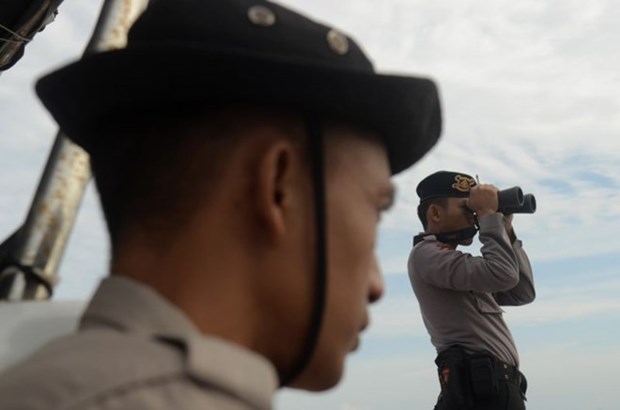 Indonesia: Armed escort needed for ships sailing to Philippines hinh anh 1