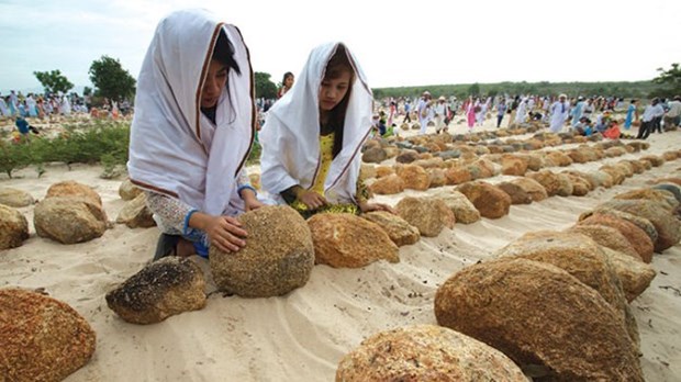 Islamic Cham people in Ninh Thuan celebrate New Year hinh anh 1
