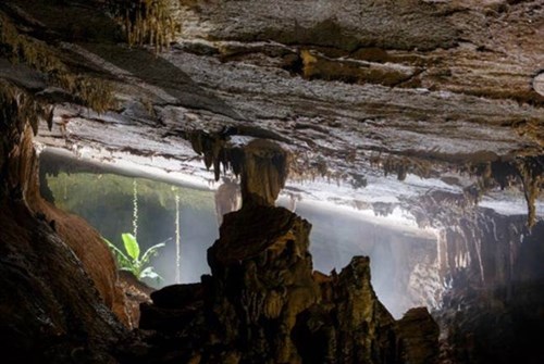 More caves discovered in Quang Binh hinh anh 1