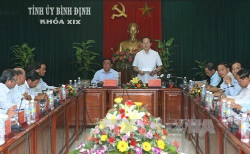 Binh Dinh should transform into marine-based economic hub: President hinh anh 1