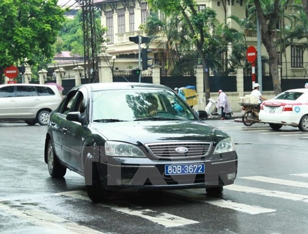 Special consumption taxes for high-powered cars rise hinh anh 1