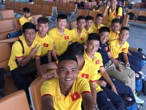 Vietnam win second match at regional tourney hinh anh 1