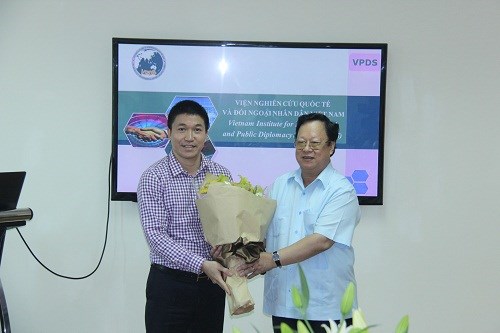 Vietnam institute for international studies makes debut hinh anh 1
