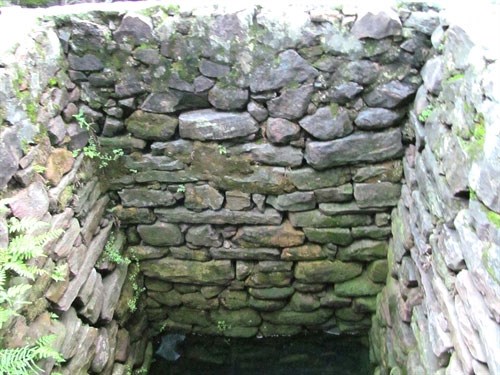 Wells from Champa era discovered in Thanh Hoa hinh anh 1