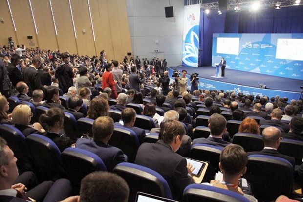 Vietnam attends Eastern Economic Forum in Russia hinh anh 1