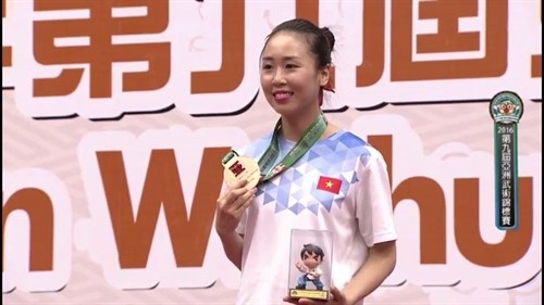 Tran Thi Khanh Ly wins Asian wushu gold medal hinh anh 1