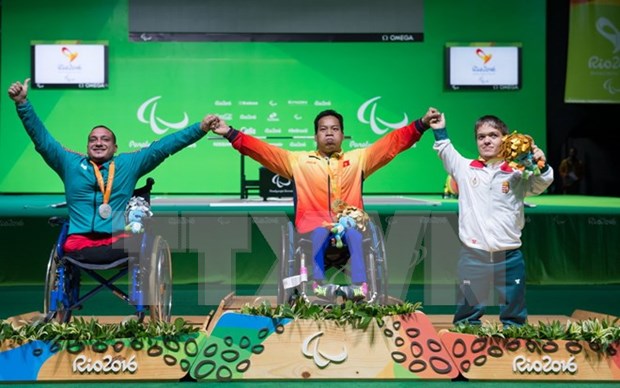Prime Minister commends Paralympics 2016 athletes hinh anh 1