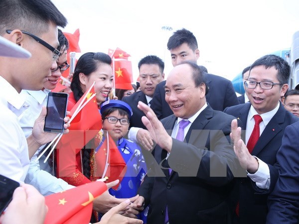 Vietnamese booths open at 13th China-ASEAN Expo hinh anh 1