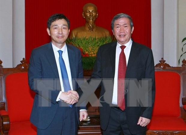 Politburo member welcomes new RoK Ambassador hinh anh 1