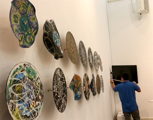 Exhibition honours pioneering Vietnamese artist hinh anh 1