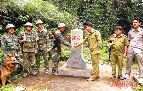 Vietnamese, Lao localities promote village-level twinning ties hinh anh 1